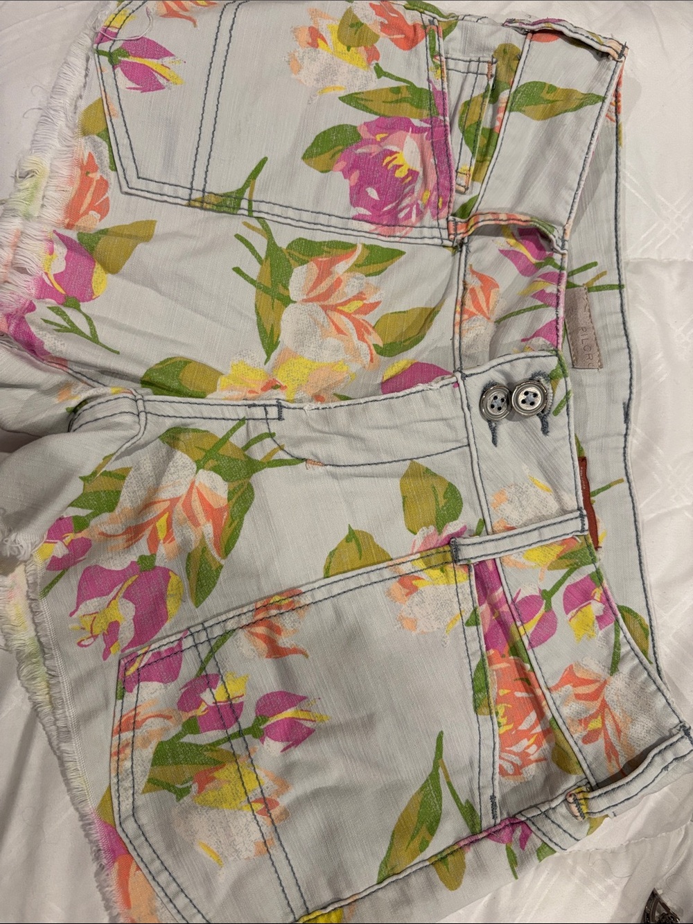 Pilcro Floral Print Women's Denim Shorts - Pink & baby blue